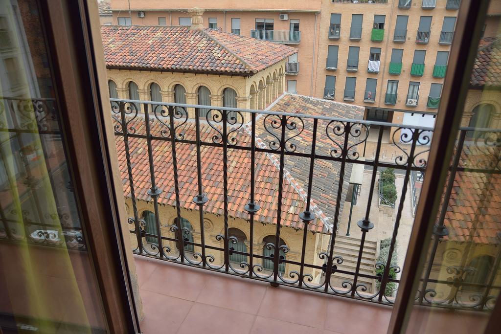 Casa Del Mercado Zaragoza Exterior foto